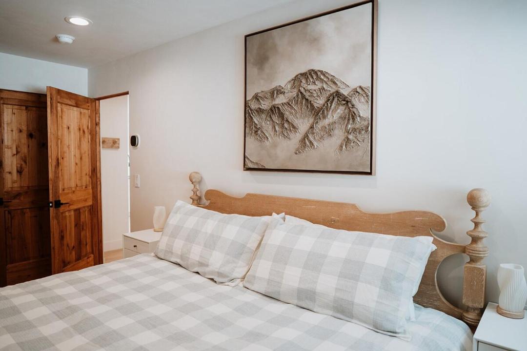 Photo of Bedroom in Alma