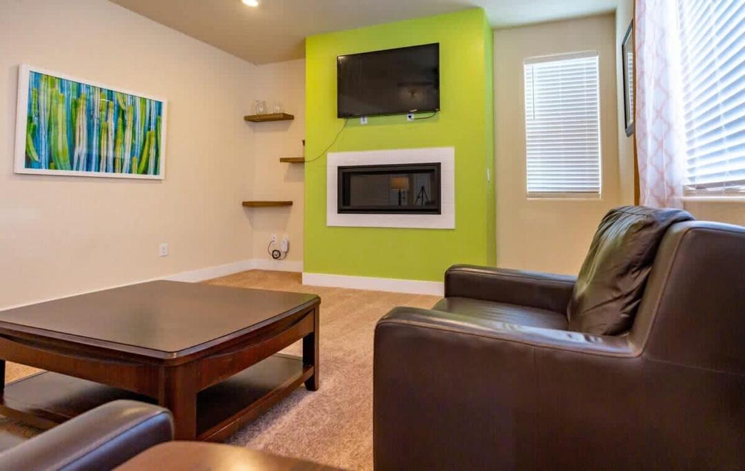 Photo of Livingroom in Elbert