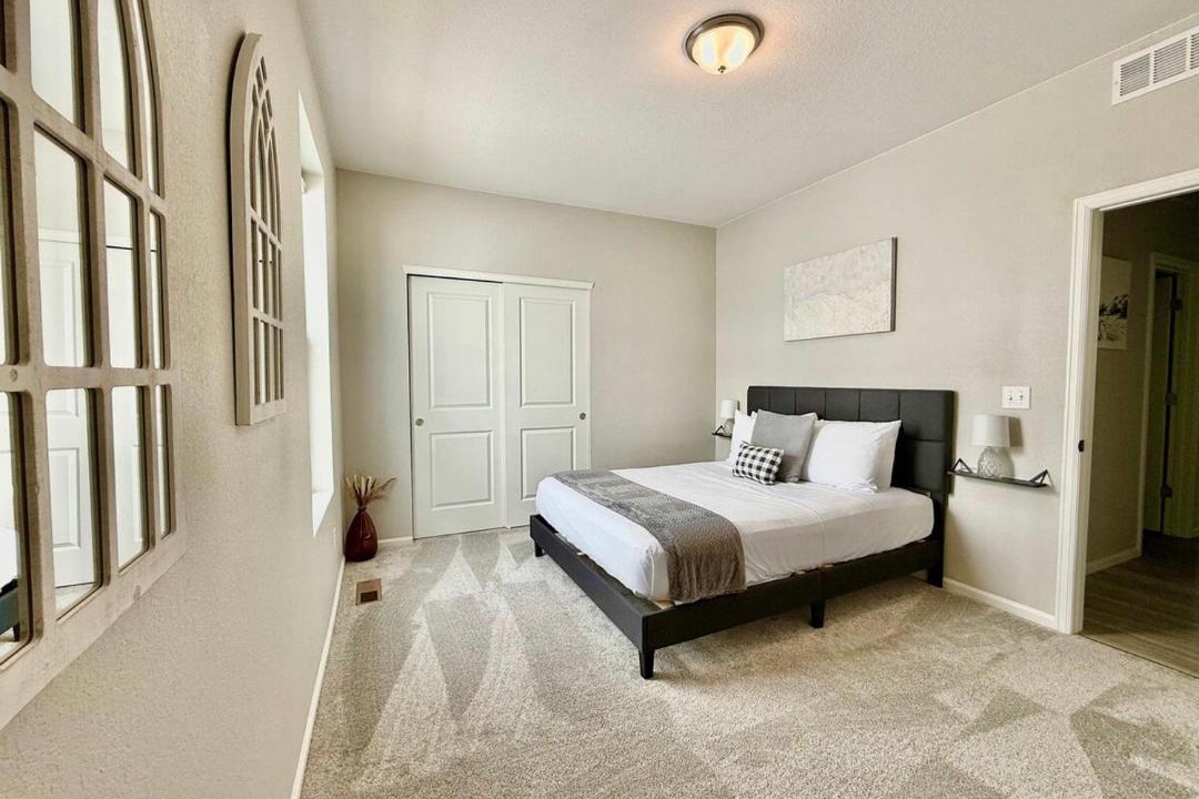 Photo of Bedroom in Loveland