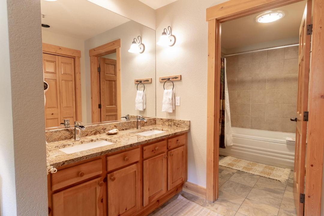 Photo of Bathroom in Keystone