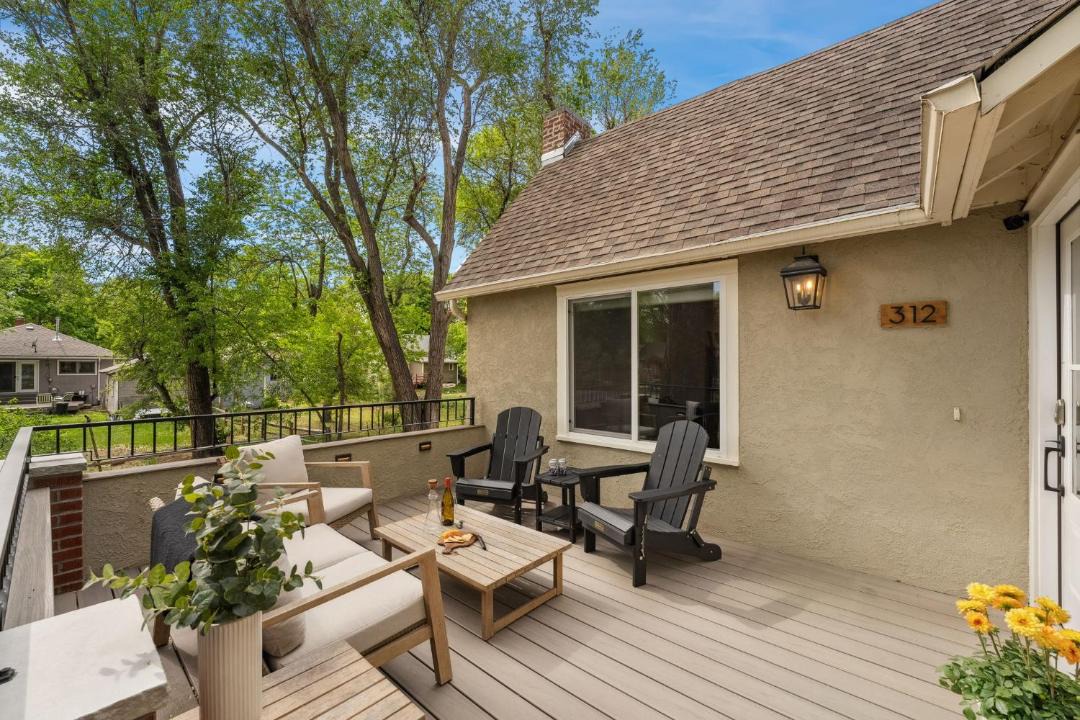 Photo of Patio Balcony in University Park