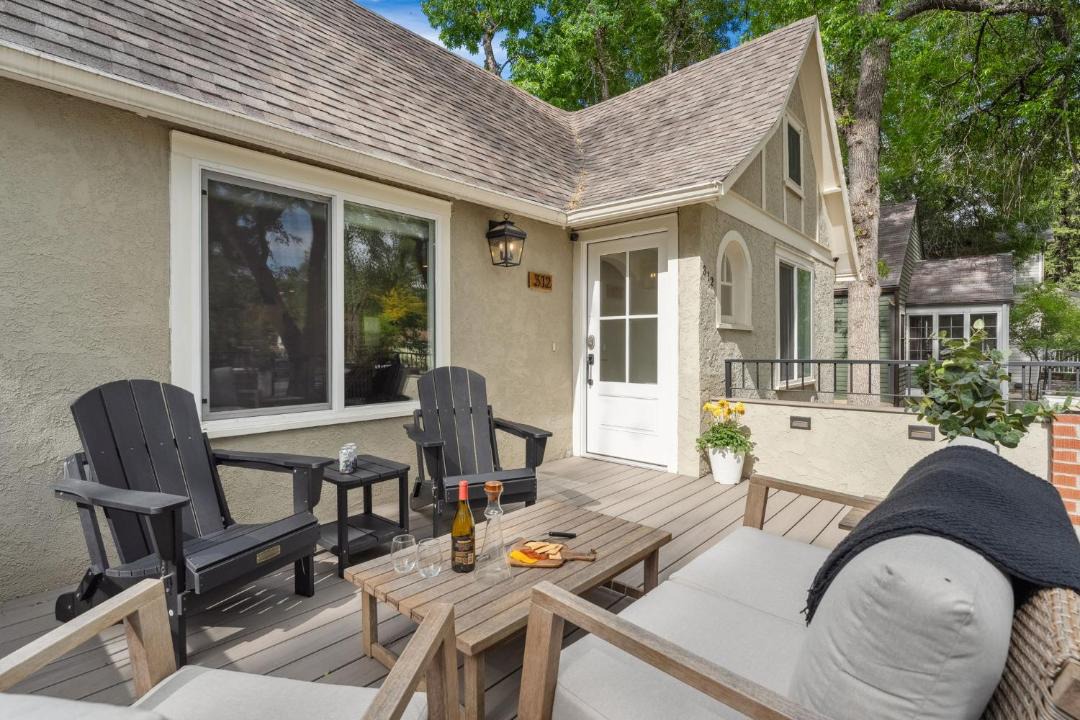 Photo of Patio Balcony in University Park