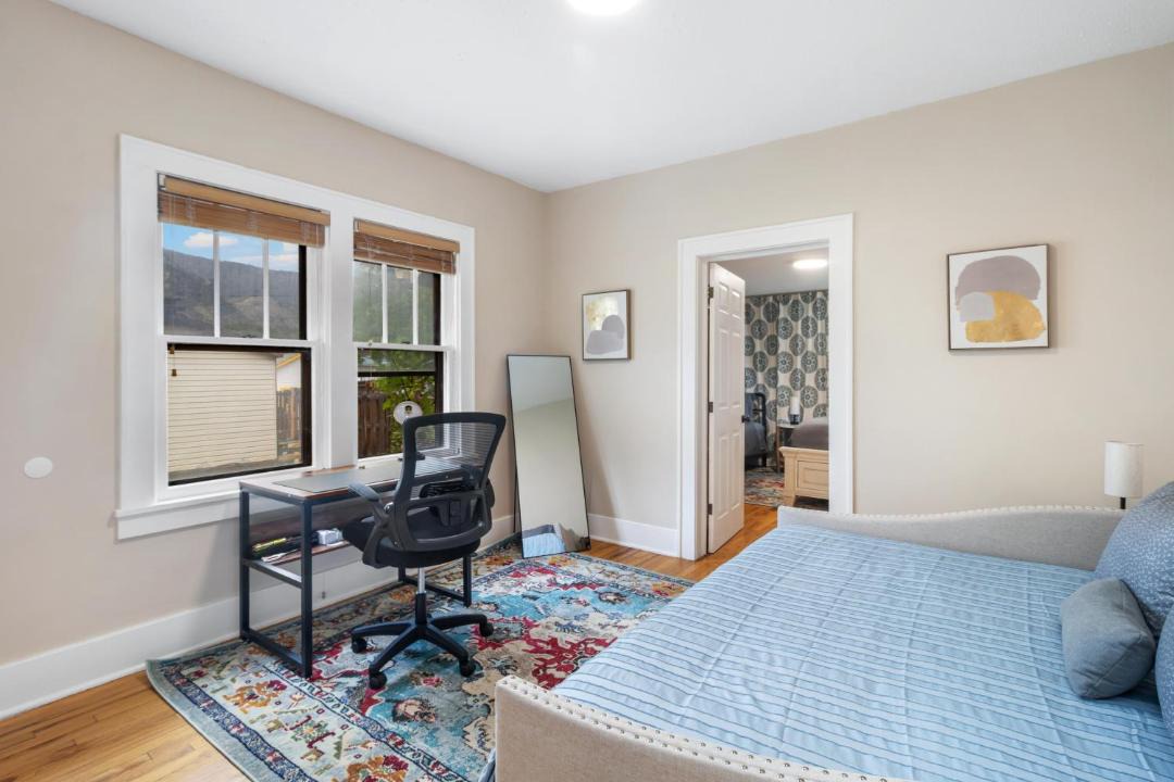 Photo of Bedroom in Glenwood Springs