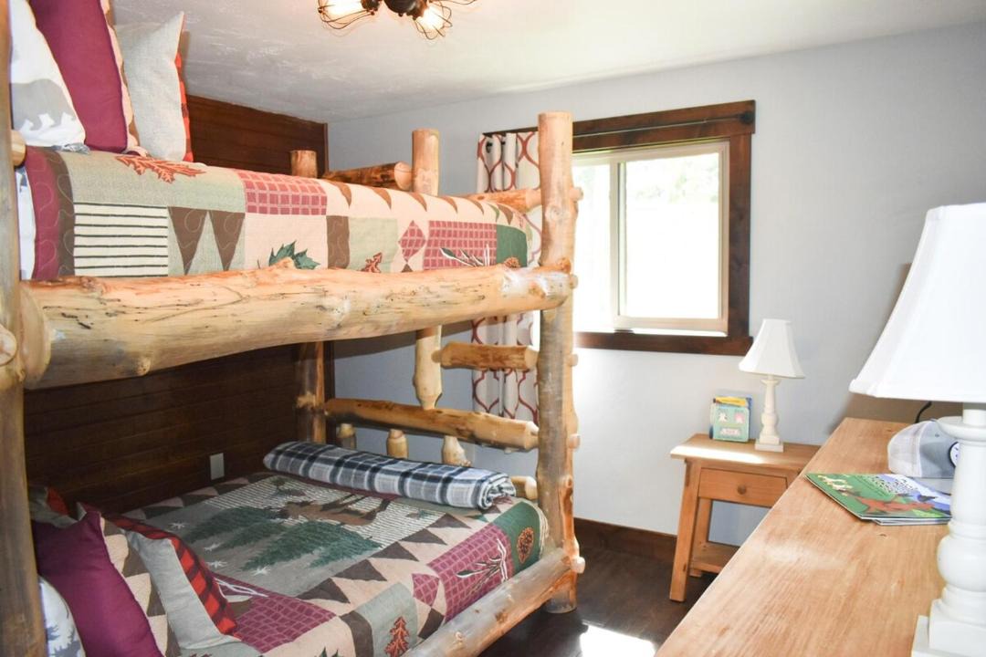 Photo of Bedroom in Grand Lake