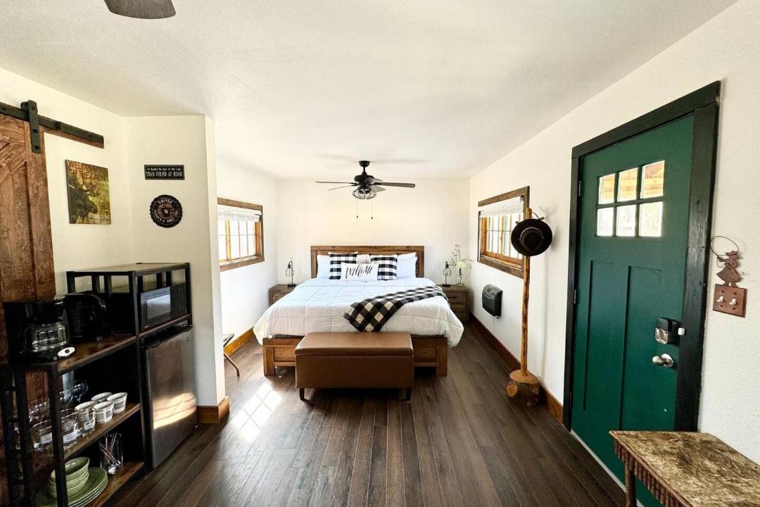 Photo of Bedroom in Grand Lake