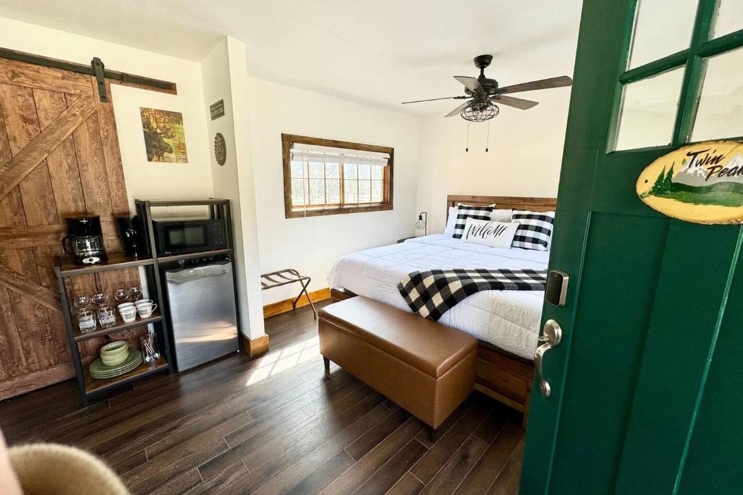 Photo of Bedroom in Grand Lake