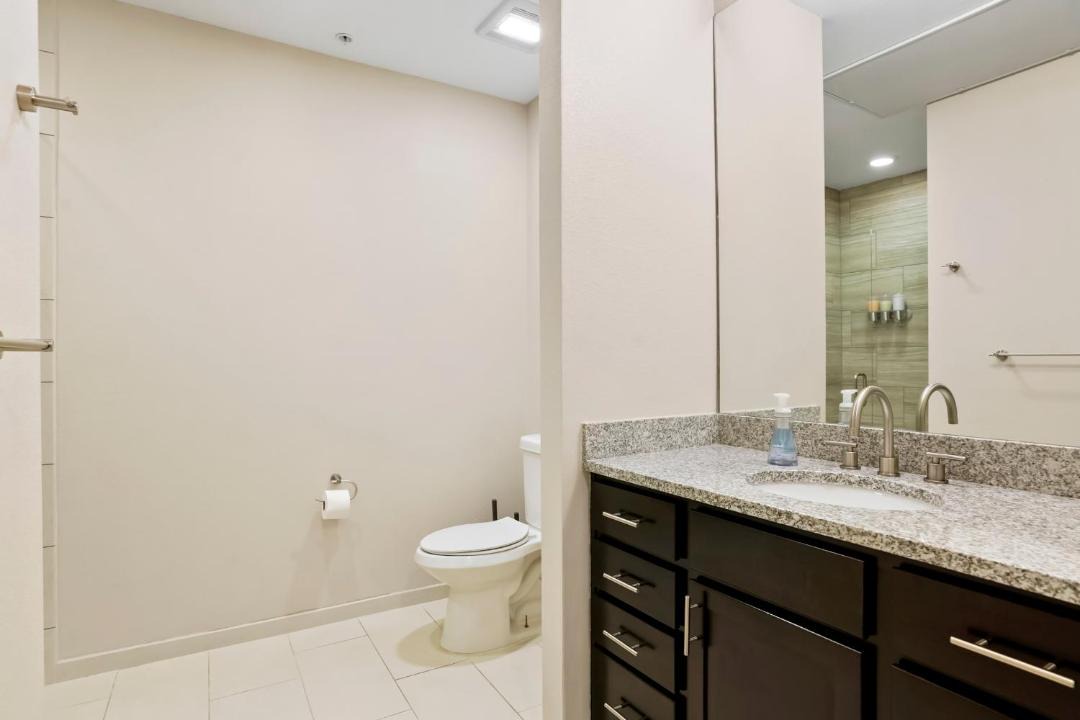 Photo of Bathroom in Golden