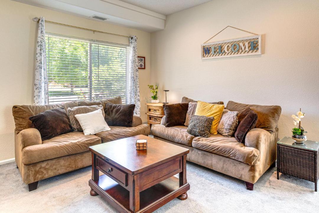Photo of Livingroom in Green Valley Ranch