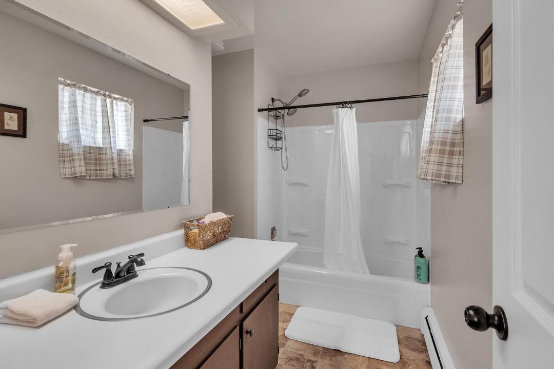 Photo of Bathroom in Canon City