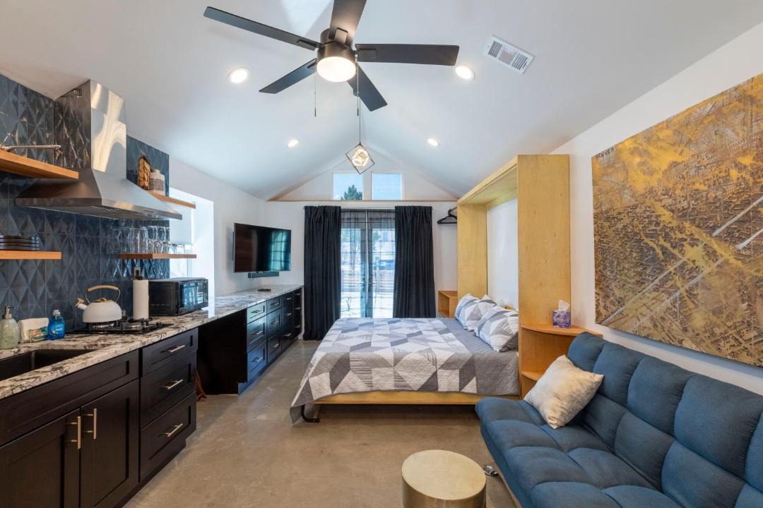 Photo of Bedroom in Washington Virginia Vale