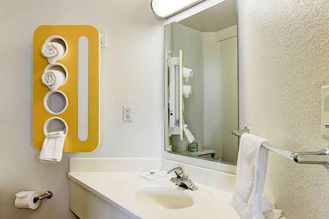 Photo of Bathroom in Aurora