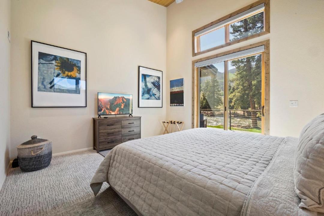 Photo of Bedroom in Creede