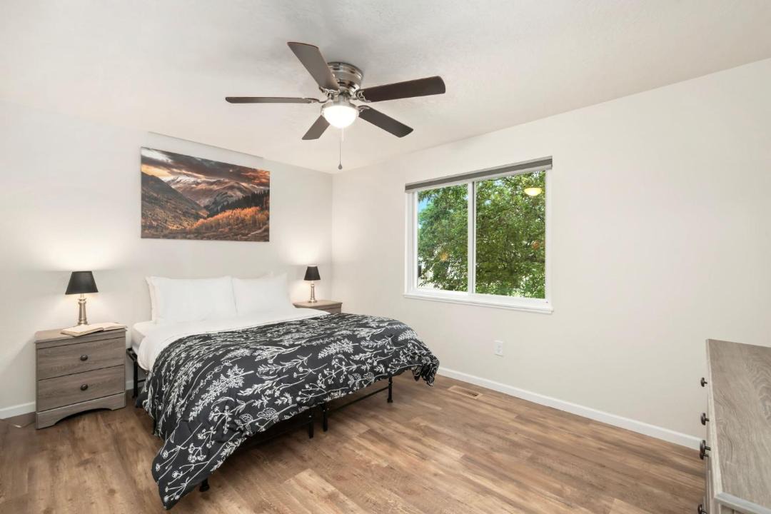 Photo of Bedroom in Loveland