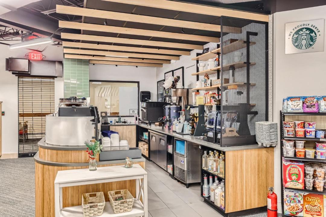 Photo of Kitchen in Peak 9