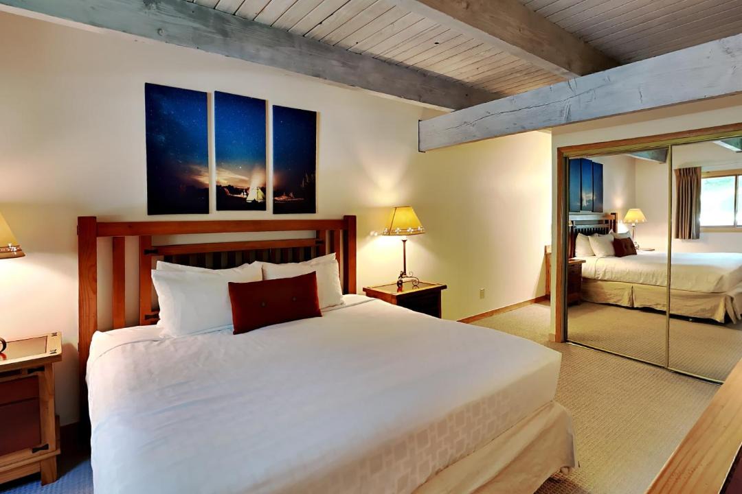 Photo of Bedroom in Snowmass Village