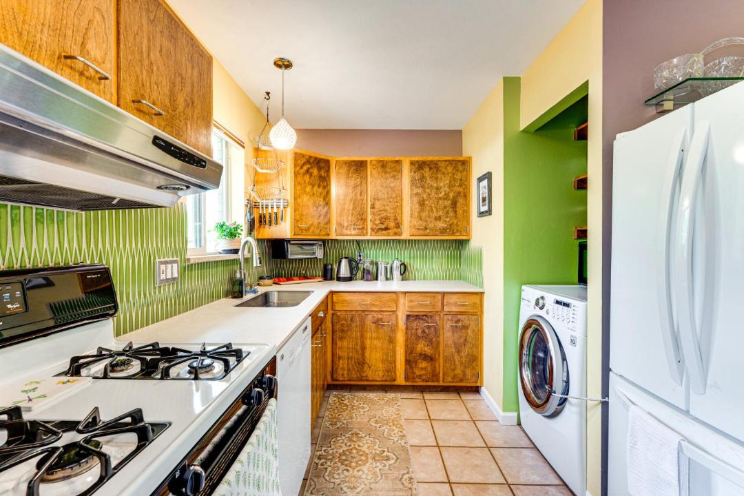 Photo of Kitchen in Baseline Sub