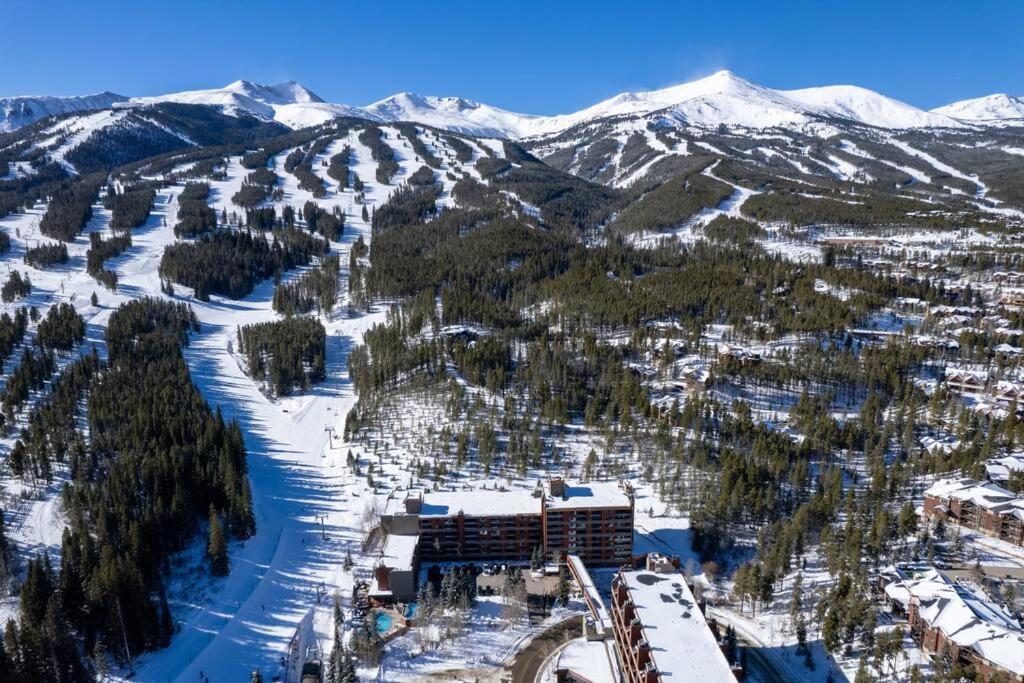 Photo of Others in Peak 9
