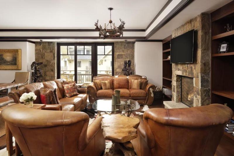 Photo of Livingroom in Vail