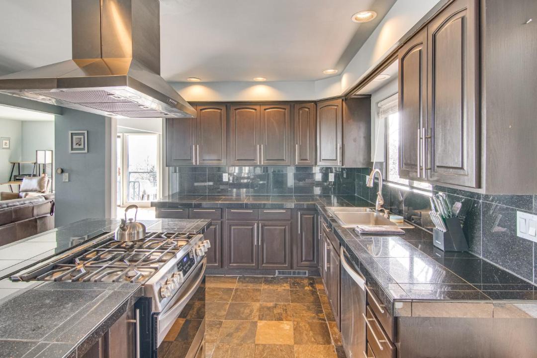 Photo of Kitchen in Skyway