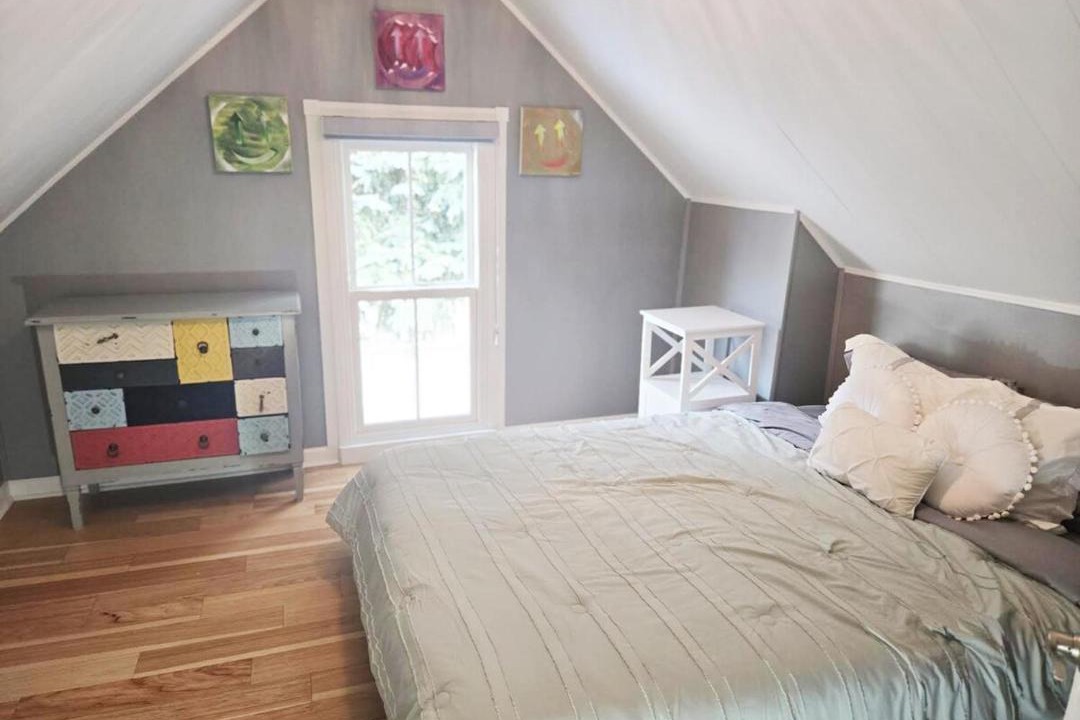 Photo of Bedroom in Historic District