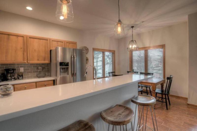 Photo of Kitchen in Four O'Clock