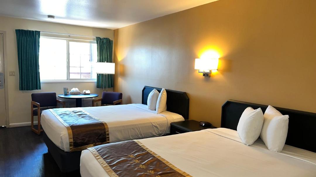 Photo of Bedroom in Montrose
