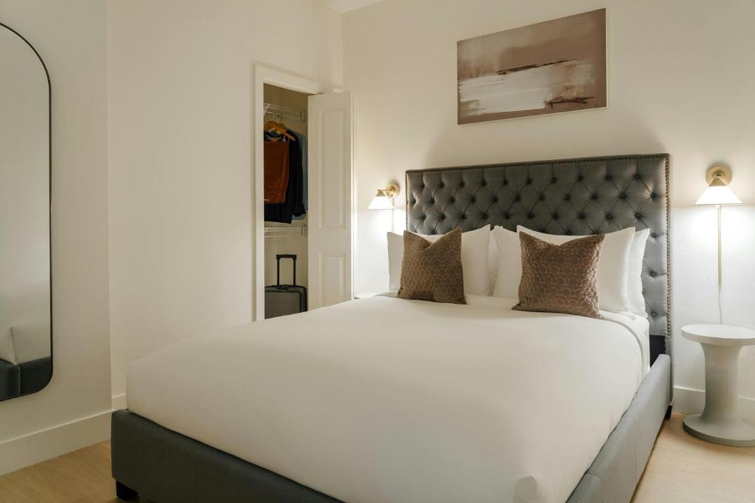 Photo of Bedroom in River North Art District