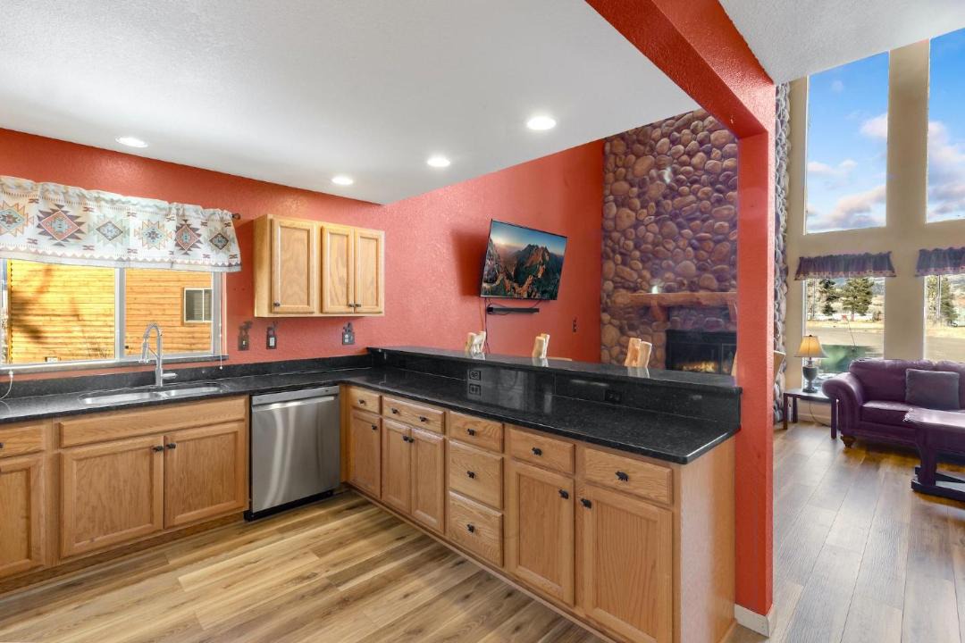 Photo of Kitchen in South Fork