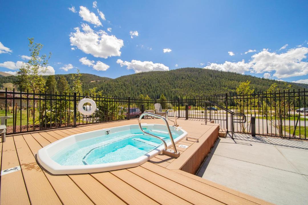 Photo of Patio Balcony in Lakeside Village