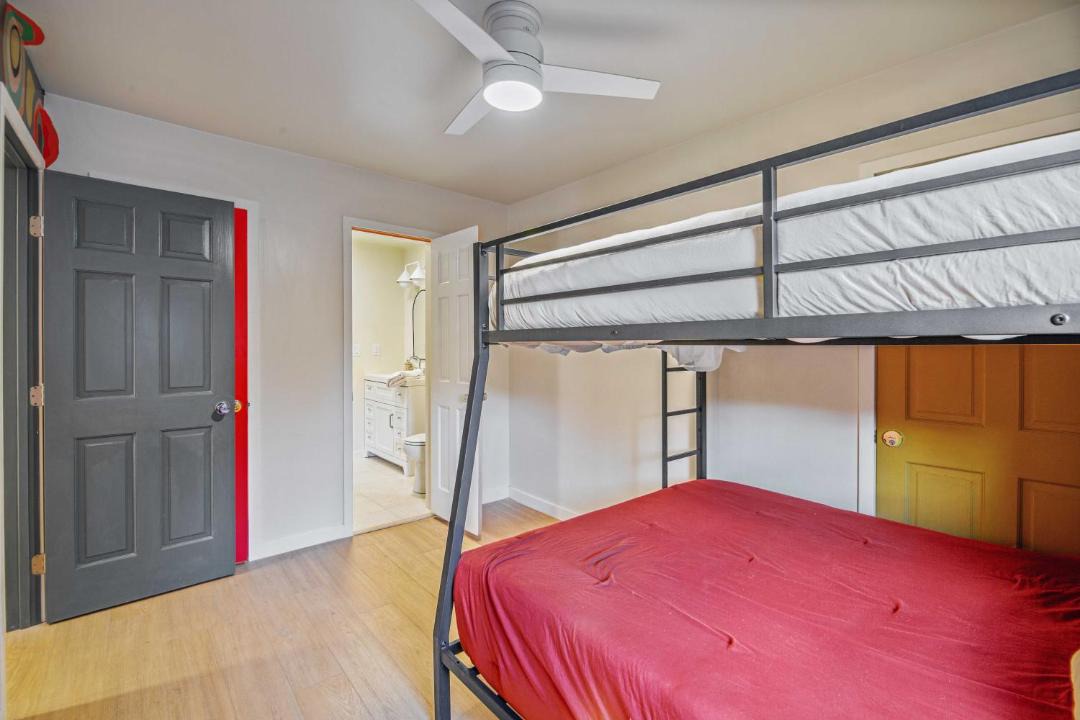 Photo of Bedroom in Glenwood Springs