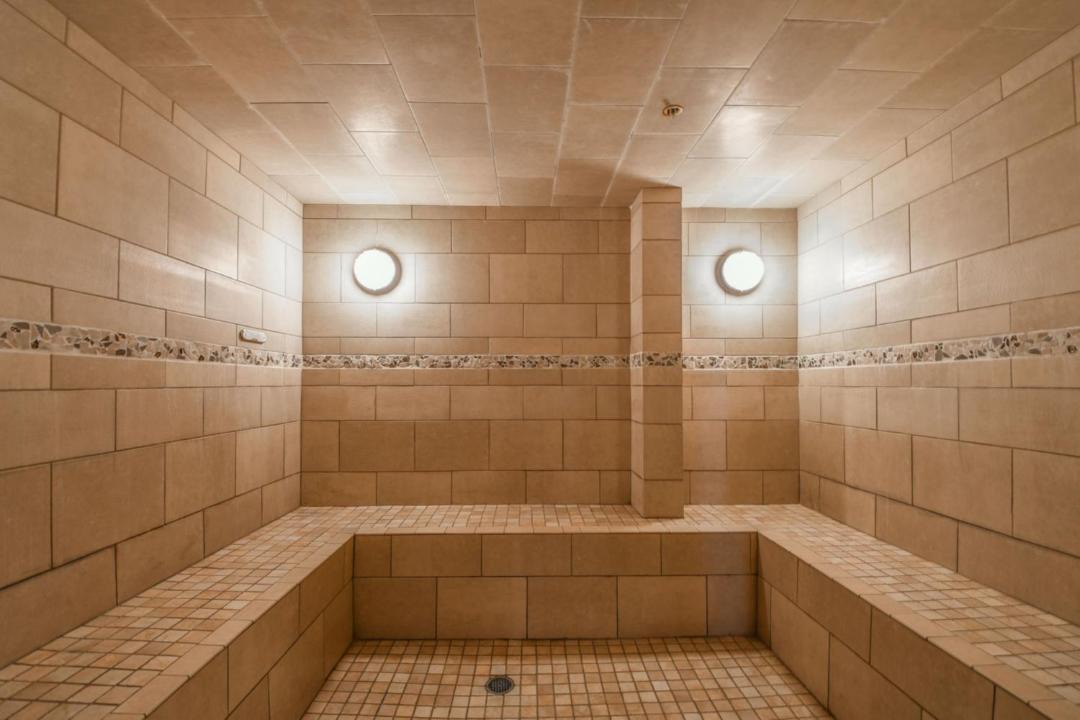 Photo of Bathroom in Lakeside Village