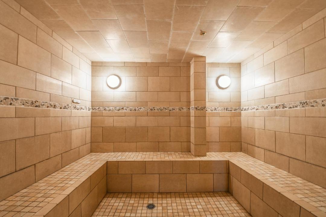 Photo of Bathroom in Lakeside Village