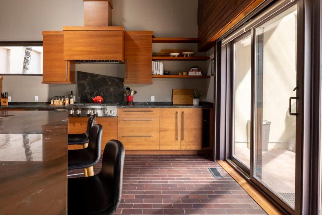Photo of Kitchen in Golden