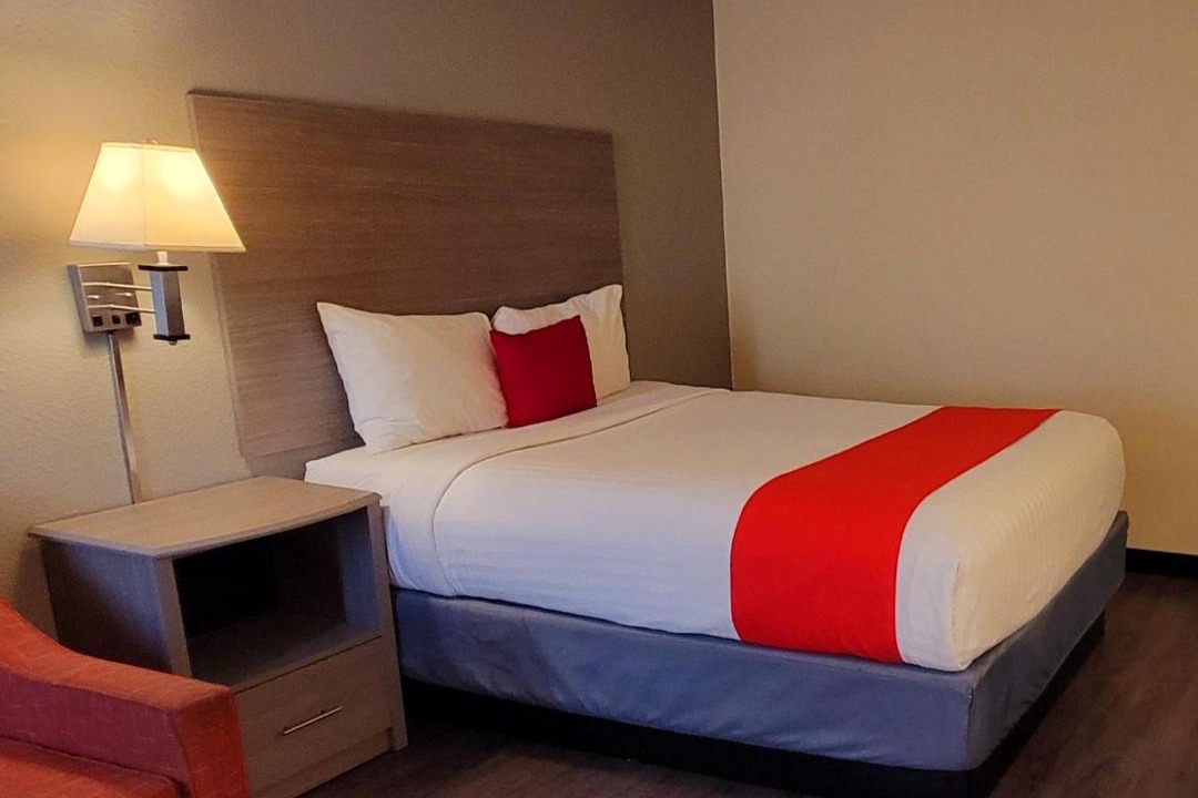 Photo of Bedroom in Castle Rock