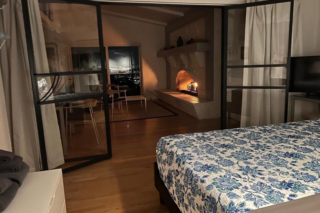Photo of Bedroom in Skyway
