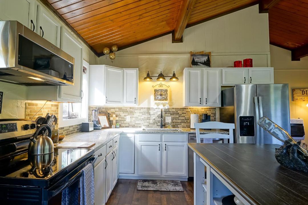 Photo of Kitchen in Rainbow Valley
