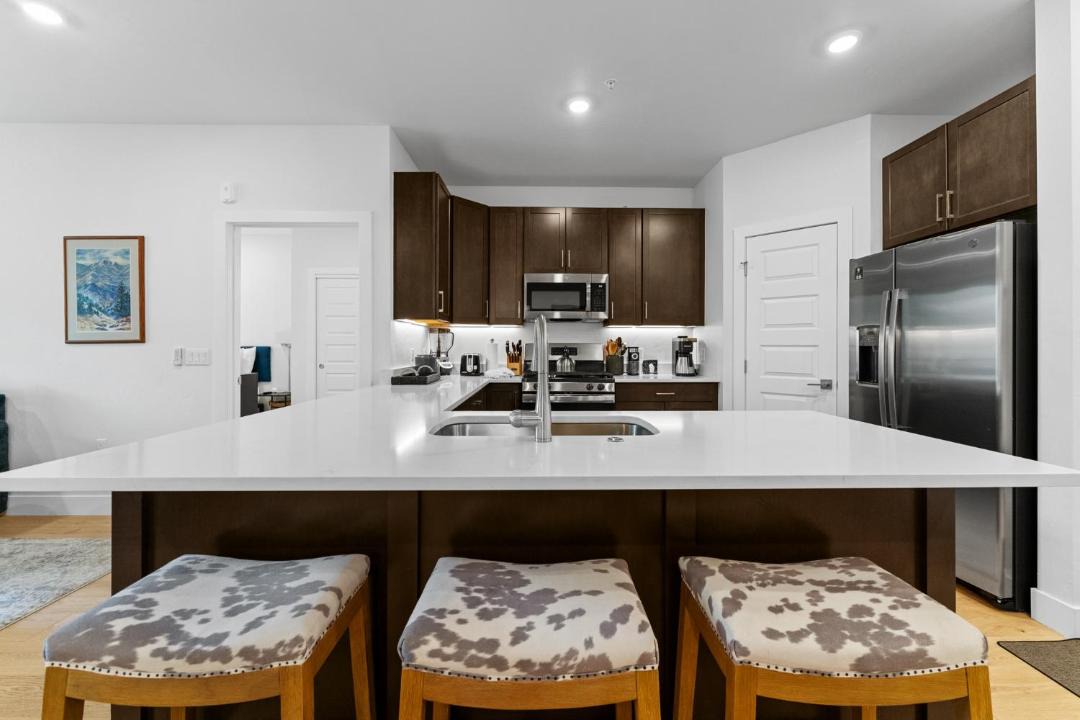 Photo of Kitchen in Lakeside Village