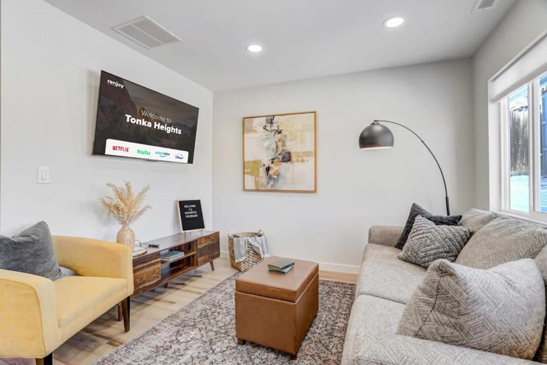 Photo of Livingroom in West Colorado Springs