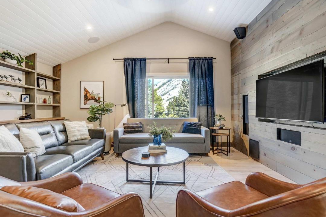 Photo of Livingroom in Cascade-Chipita Park
