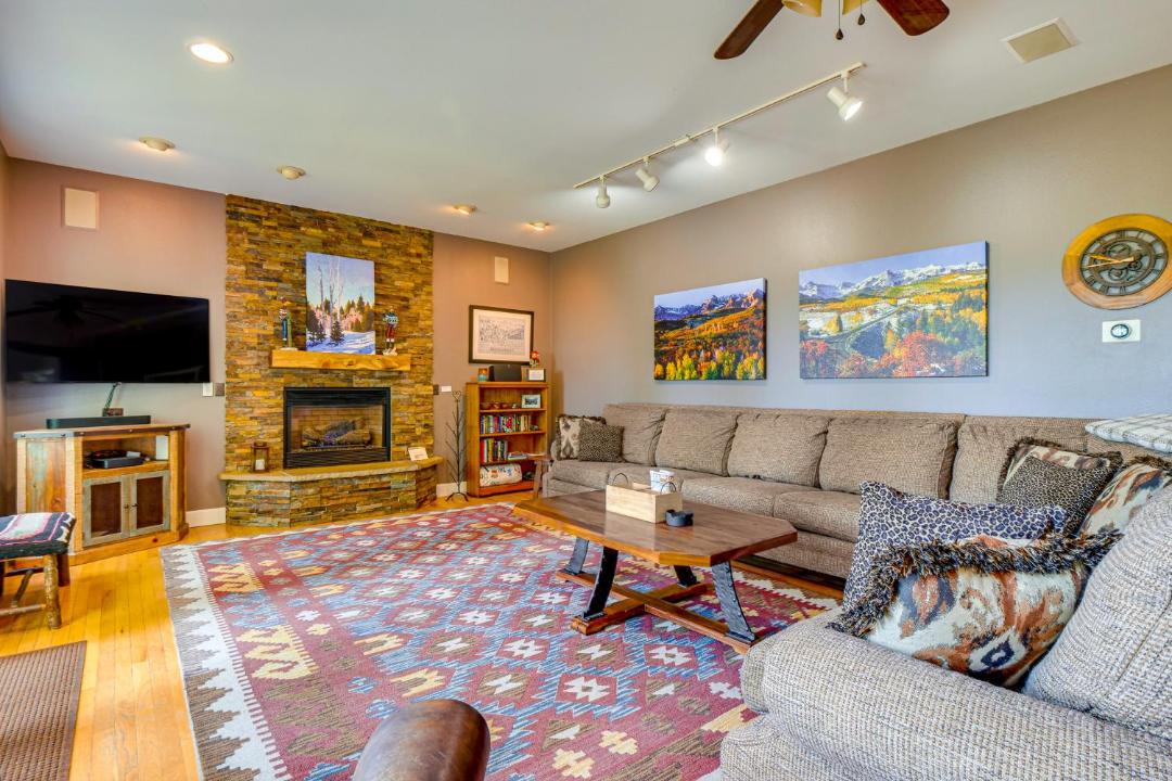 Photo of Livingroom in Warrior's Mark
