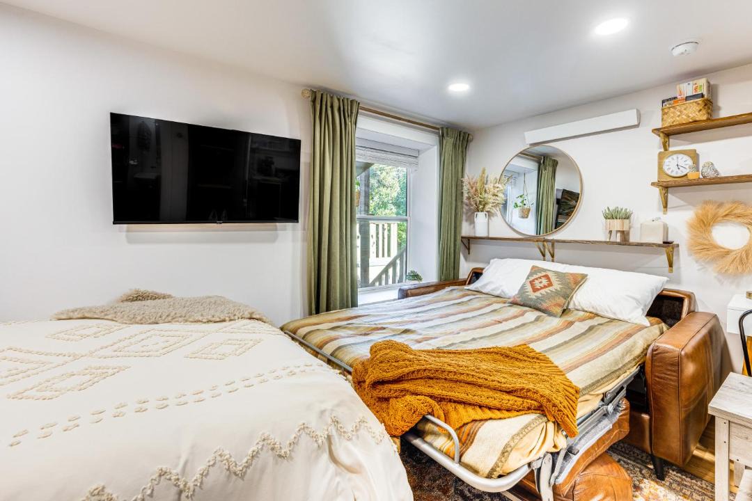 Photo of Bedroom in Manitou Springs
