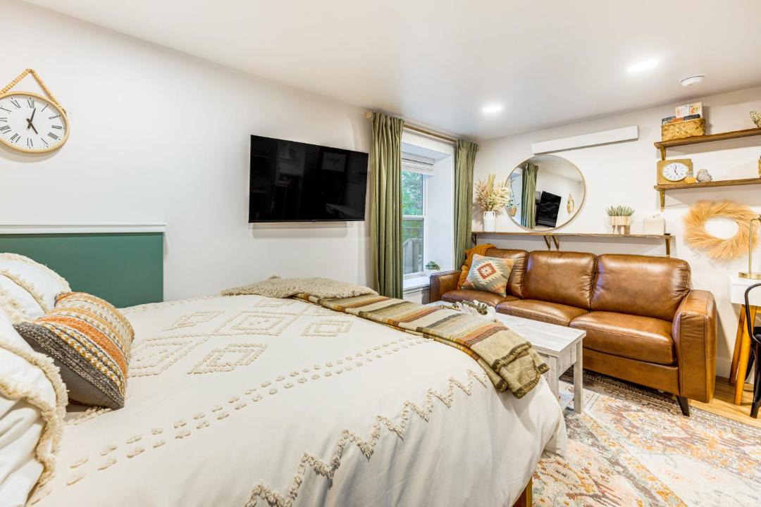 Photo of Bedroom in Manitou Springs