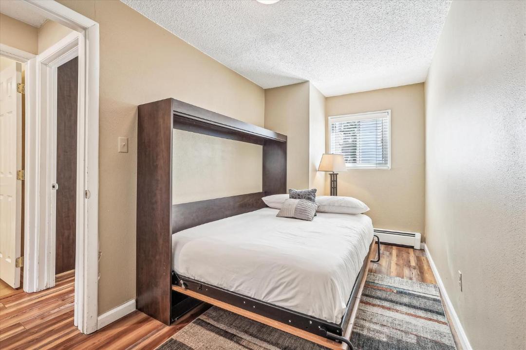 Photo of Bedroom in Historic District