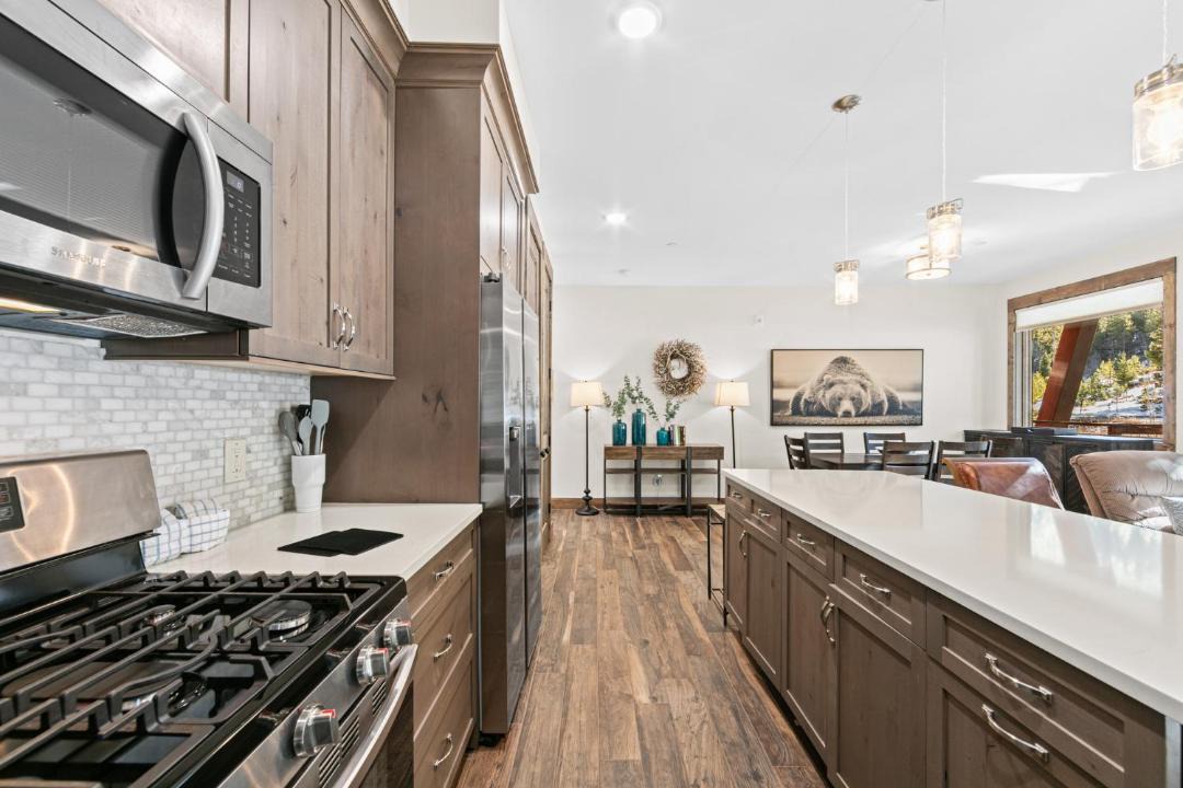 Photo of Kitchen in Lakeside Village