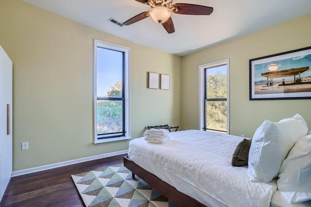 Photo of Bedroom in Ballpark
