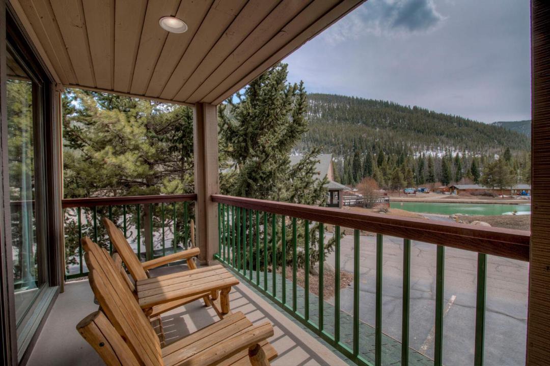 Photo of Patio Balcony in Lakeside Village