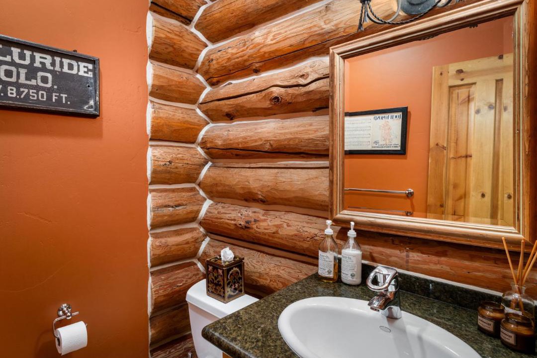 Photo of Bathroom in Mountain Village