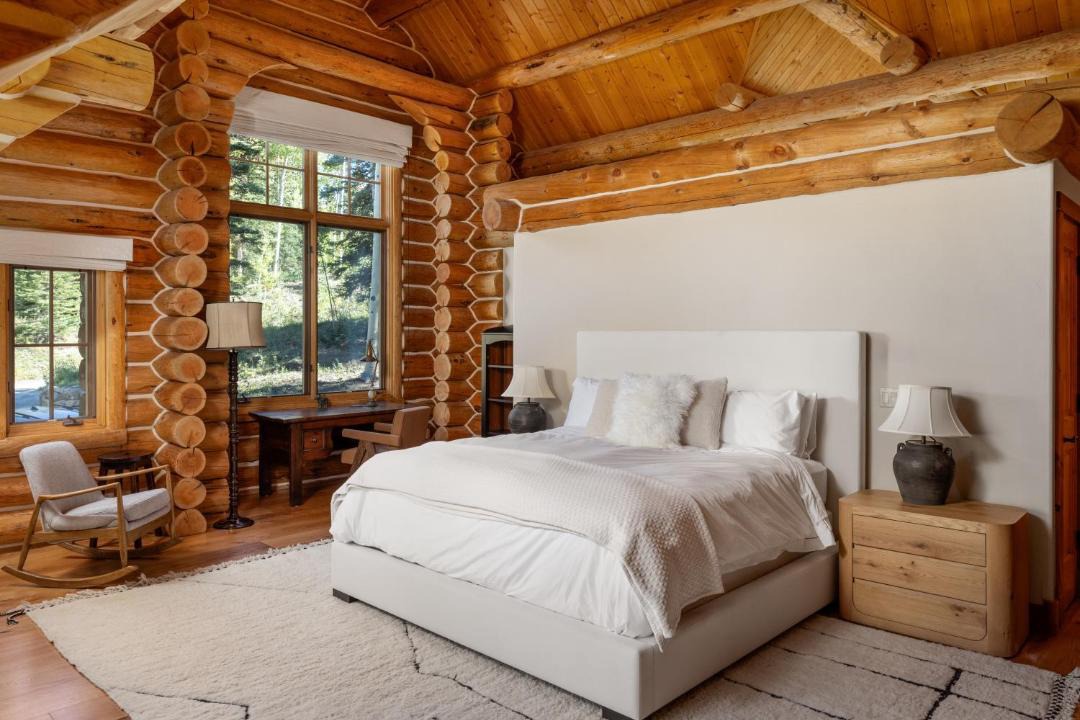 Photo of Bedroom in Mountain Village