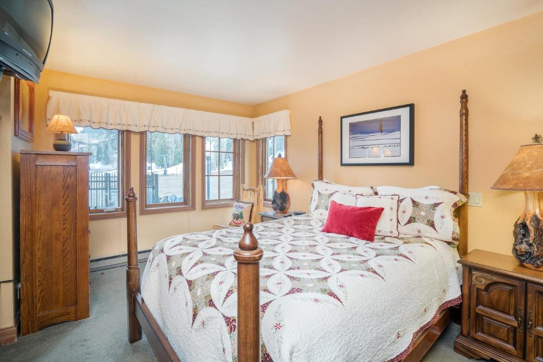 Photo of Bedroom in Telluride