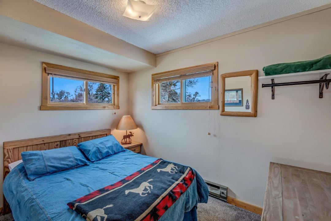 Photo of Bedroom in Clark